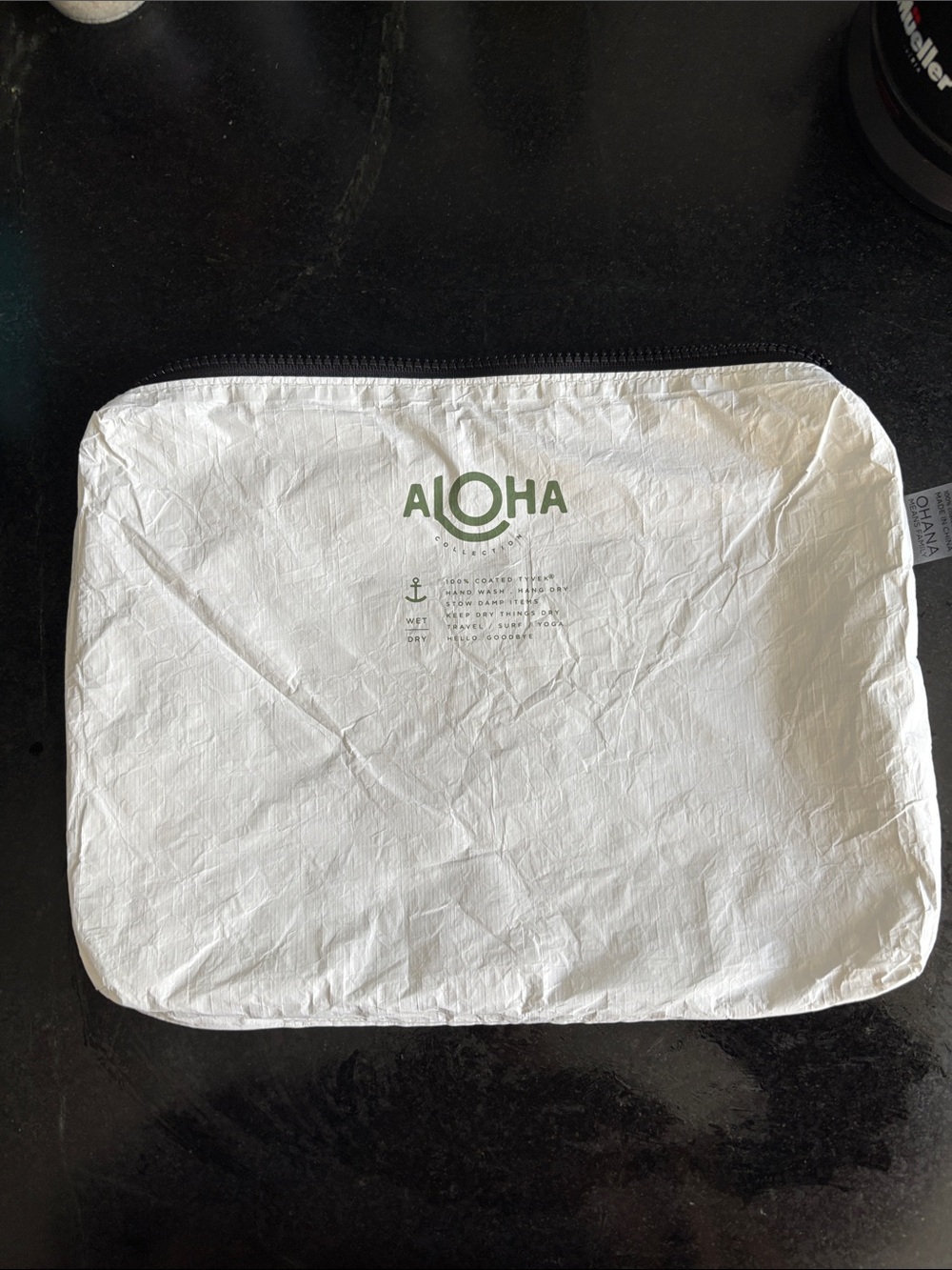 ALOHAS White Zip Cosmetic Pouch with Green Logo